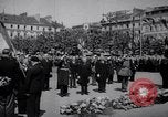 Standbild Trauerfeier für das französische U-Boot Phenix Le Havre Frankreich, 1939, aus Sekunde 40 historischem Filmmaterial Videoclip 65675034121