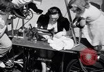 Image Charles Steinhauf bicyclettes stunt Chicago Illinois USA, 1939, de la seconde 7 séquences d'archives historiques vidéo 65675034127
