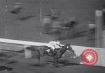 Standbild Rennpferd Bunty Lawless Toronto Ontario Kanada, 1939, aus Sekunde 49 historischem Filmmaterial Videoclip 65675034133