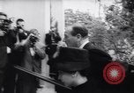 Immagine di Gary Cooper i funerali Beverly Hills California USA, 1961, secondo 21 filmato di repertorio 65675034141