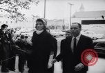 Immagine di Gary Cooper i funerali Beverly Hills California USA, 1961, secondo 30 filmato di repertorio 65675034141