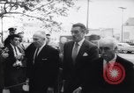 Immagine di Gary Cooper i funerali Beverly Hills California USA, 1961, secondo 37 filmato di repertorio 65675034141