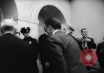 Immagine di Gary Cooper i funerali Beverly Hills California USA, 1961, secondo 41 filmato di repertorio 65675034141
