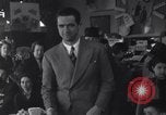 Standbild Aviator Howard Hughes von Chicago nach Los Angeles Flug Chicago Illinois USA, 1936, aus Sekunde 7 historischem Filmmaterial Videoclip 65675034143