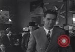 Standbild Aviator Howard Hughes von Chicago nach Los Angeles Flug Chicago Illinois USA, 1936, aus Sekunde 8 historischem Filmmaterial Videoclip 65675034143
