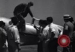 Standbild Aviator Howard Hughes von Chicago nach Los Angeles Flug Chicago Illinois USA, 1936, aus Sekunde 22 historischem Filmmaterial Videoclip 65675034143