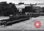 Immagine di Queen Elizabeth Londra Inghilterra Regno Unito, 1961, secondo 7 filmato di repertorio 65675034150
