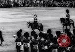 Immagine di Queen Elizabeth Londra Inghilterra Regno Unito, 1961, secondo 14 filmato di repertorio 65675034150