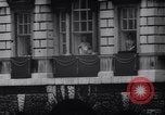 Immagine di Queen Elizabeth Londra Inghilterra Regno Unito, 1961, secondo 16 filmato di repertorio 65675034150
