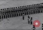 Immagine di Queen Elizabeth Londra Inghilterra Regno Unito, 1961, secondo 49 filmato di repertorio 65675034150