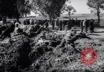 Immagine di Francese e le truppe tunisino scontro Tunisia Africa del Nord, 1961, secondo 47 filmato di repertorio 65675034171