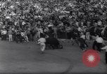 Immagine di La corrida Pamplona Spagna, 1961, secondo 53 filmato di repertorio 65675034174