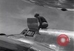 Standbild Amelia Earhart mit ihrem Lockheed Electra United States USA, 1936, aus Sekunde 9 historischem Filmmaterial Videoclip 65675034183