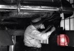 Standbild Automobil Anti Skid Gerät United States USA, 1936, aus Sekunde 1 historischem Filmmaterial Videoclip 65675034184