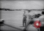 Standbild Airliner beschlagnahmt El Paso Texas USA, 1961, aus Sekunde 58 historischem Filmmaterial Videoclip 65675034185
