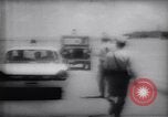 Standbild Airliner beschlagnahmt El Paso Texas USA, 1961, aus Sekunde 62 historischem Filmmaterial Videoclip 65675034185