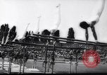 Standbild Turnerinnen Stuttgart Deutschland, 1961, aus Sekunde 11 historischem Filmmaterial Videoclip 65675034190