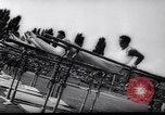 Standbild Turnerinnen Stuttgart Deutschland, 1961, aus Sekunde 15 historischem Filmmaterial Videoclip 65675034190
