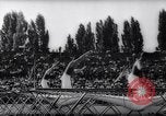 Standbild Turnerinnen Stuttgart Deutschland, 1961, aus Sekunde 44 historischem Filmmaterial Videoclip 65675034190