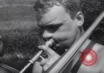 Immagine di Gli adolescenti party Germania, 1961, secondo 41 filmato di repertorio 65675034191