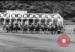 Standbild Rennpferd Beau Prince Saratoga New York USA, 1961, aus Sekunde 48 historischem Filmmaterial Videoclip 65675034194