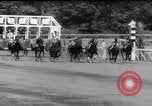 Standbild Rennpferd Beau Prince Saratoga New York USA, 1961, aus Sekunde 51 historischem Filmmaterial Videoclip 65675034194