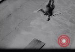 Image championnat de natation Reutlingen Allemagne, 1961, de la seconde 24 séquences d'archives historiques vidéo 65675034199