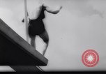 Image championnat de natation Reutlingen Allemagne, 1961, de la seconde 33 séquences d'archives historiques vidéo 65675034199