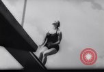 Image championnat de natation Reutlingen Allemagne, 1961, de la seconde 43 séquences d'archives historiques vidéo 65675034199
