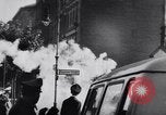 Image Berlin-Est les gens à échapper au cours de mur de Berlin Allemagne, 1961, de la seconde 55 séquences d'archives historiques vidéo 65675034204