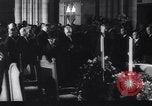 Immagine di Re Gustag VI Adolf Uppsala Svezia, 1961, secondo 12 filmato di repertorio 65675034209