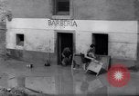Immagine di La devastazione delle inondazioni Barcellona Spagna, 1962, secondo 28 filmato di repertorio 65675034214