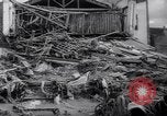 Immagine di La devastazione delle inondazioni Barcellona Spagna, 1962, secondo 50 filmato di repertorio 65675034214