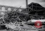 Immagine di La devastazione delle inondazioni Barcellona Spagna, 1962, secondo 62 filmato di repertorio 65675034214