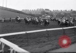 Image cheval de course Nicolaus Silver Aintree Liverpool en Angleterre, 1961, de la seconde 35 séquences d'archives historiques vidéo 65675034218