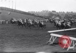 Image cheval de course Nicolaus Silver Aintree Liverpool en Angleterre, 1961, de la seconde 36 séquences d'archives historiques vidéo 65675034218