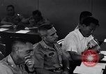 Immagine di Charles un Riegle Germania, 1961, secondo 36 filmato di repertorio 65675034228