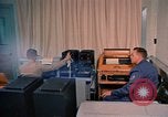 Standbild russischen Teletype Maschine Washington DC USA, 1963, aus Sekunde 24 historischem Filmmaterial Videoclip 65675034232