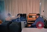 Standbild russischen Teletype Maschine Washington DC USA, 1963, aus Sekunde 25 historischem Filmmaterial Videoclip 65675034232