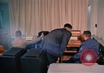 Standbild russischen Teletype Maschine Washington DC USA, 1963, aus Sekunde 28 historischem Filmmaterial Videoclip 65675034232
