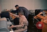 Standbild russischen Teletype Maschine Washington DC USA, 1963, aus Sekunde 55 historischem Filmmaterial Videoclip 65675034232