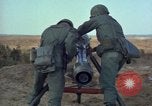Standbild 1 ABG 187th Infanterie Regiment 82 ABN Fort Bragg North Carolina USA, 1963, aus Sekunde 59 historischem Filmmaterial Videoclip 65675034233