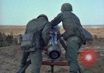 Standbild 1 ABG 187th Infanterie Regiment 82 ABN Fort Bragg North Carolina USA, 1963, aus Sekunde 60 historischem Filmmaterial Videoclip 65675034233