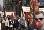 Image Défilé du 1er mai en Allemagne de l'est Berlin Allemagne de l'est, 1961, de la seconde 3 séquences d'archives historiques vidéo 65675034244