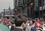 Image Défilé du 1er mai en Allemagne de l'est Berlin Allemagne de l'est, 1961, de la seconde 17 séquences d'archives historiques vidéo 65675034244
