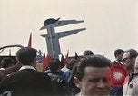 Image Défilé du 1er mai en Allemagne de l'est Berlin Allemagne de l'est, 1961, de la seconde 22 séquences d'archives historiques vidéo 65675034244