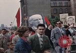 Image Parade de la fête Mai communiste Berlin Allemagne de l'est, 1961, de la seconde 32 séquences d'archives historiques vidéo 65675034245
