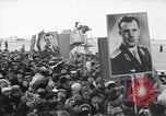 Immagine di Nikita Khrushchev e Yuri Gagarin Russia Unione Sovietica, 1961, secondo 8 filmato di repertorio 65675034247