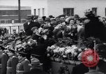 Immagine di Nikita Khrushchev e Yuri Gagarin Russia Unione Sovietica, 1961, secondo 45 filmato di repertorio 65675034247