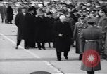 Immagine di Nikita Khrushchev e Yuri Gagarin Russia Unione Sovietica, 1961, secondo 51 filmato di repertorio 65675034247